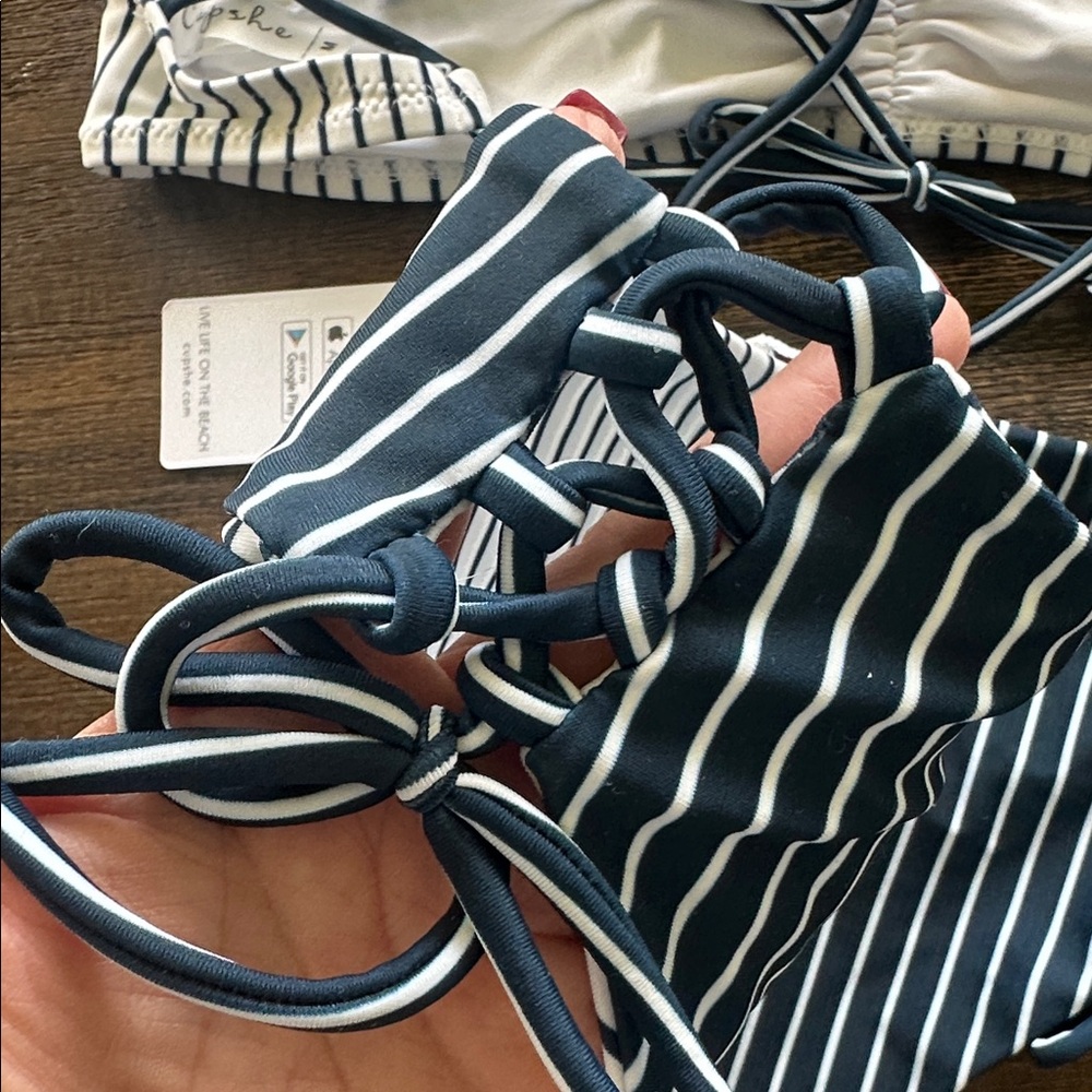 NWT Navy and White Vertical Stripe Bikini Set - Picture 5 of 6